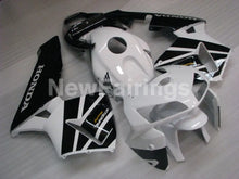 Cargar imagen en el visor de la galería, Black and White Factory Style - CBR600RR 05-06 Fairing Kit