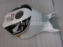 Cargar imagen en el visor de la galería, Black and White Playboy - CBR1000RR 06-07 Fairing Kit