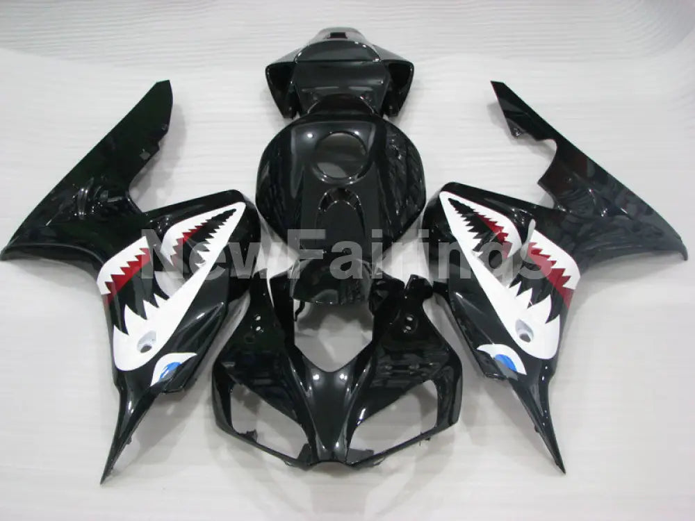 Black and White Shark - CBR1000RR 06-07 Fairing Kit