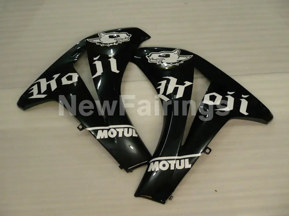Black and White Wolf - CBR1000RR 08-11 Fairing Kit