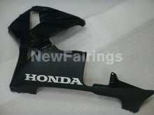 Cargar imagen en el visor de la galería, Black with white decals Factory Style - CBR600RR 03-04 Fairing Kit
