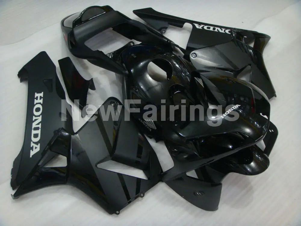 Black with white decals Factory Style - CBR600RR 03-04 Fairing Kit