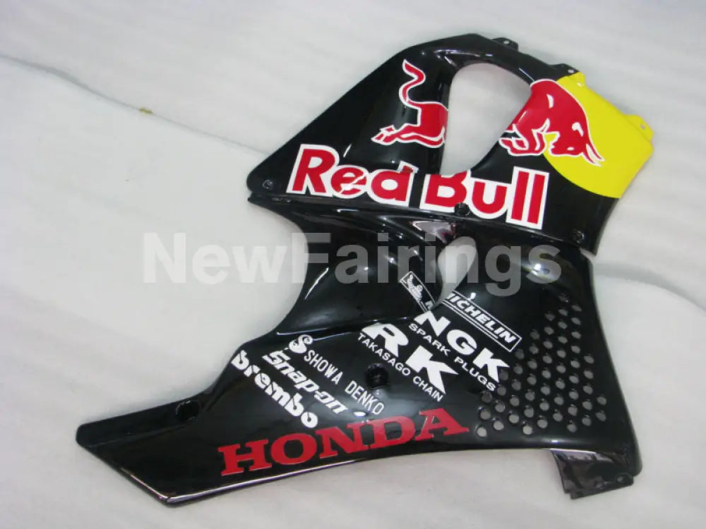 Black and Yellow Red Bull - CBR 900 RR 92-93 Fairing Kit