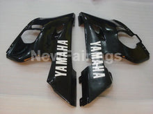 Cargar imagen en el visor de la galería, Blue White and Black Factory Style - YZF-R6 98-02 Fairing Kit