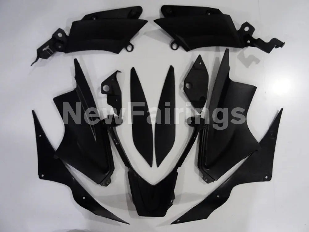 Gloss Black No decals - YZF-R6 05 Fairing Kit