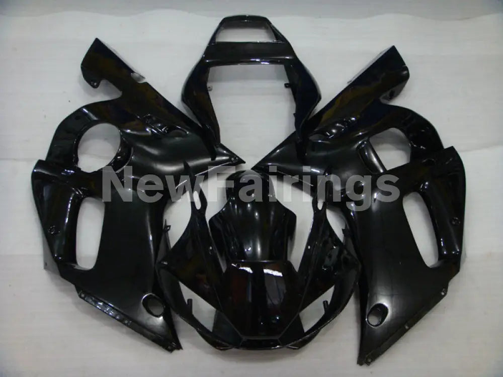 Gloss Black No decals - YZF-R6 98-02 Fairing Kit