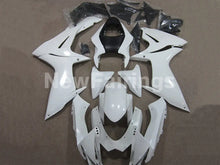 Cargar imagen en el visor de la galería, Gloss White No decals - GSX-R750 11-24 Fairing Kit