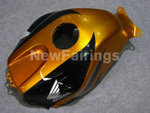 Cargar imagen en el visor de la galería, Gold and Black Factory Style - CBR600RR 03-04 Fairing Kit