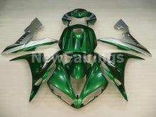 Cargar imagen en el visor de la galería, Green and Silver Factory Style - YZF-R1 04-06 Fairing Kit