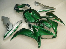 Cargar imagen en el visor de la galería, Green and Silver Factory Style - YZF-R1 04-06 Fairing Kit
