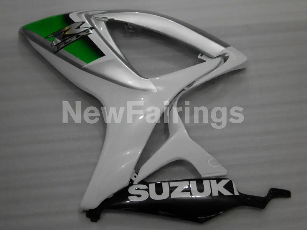 Green and White Silver Factory Style - GSX-R600 06-07 Fairing Kit
