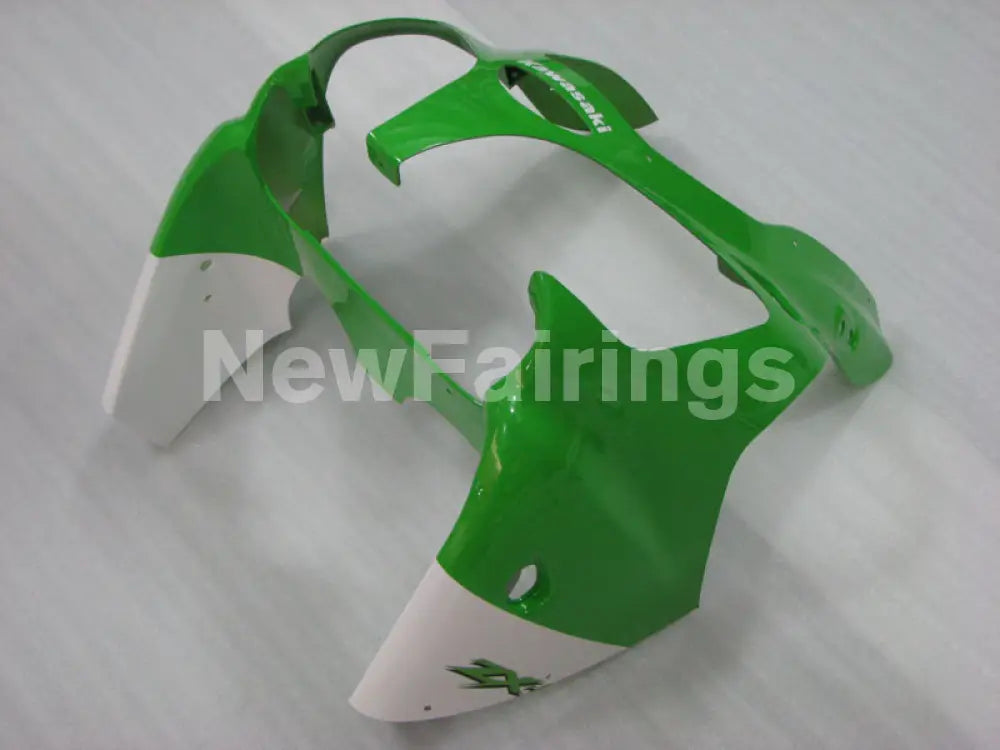 Green and Black Flame - NINJA ZX-6R 00-02 Fairing Kit