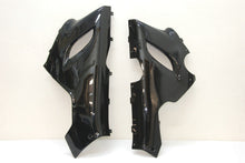 Cargar imagen en el visor de la galería, Black and Red Flame - NINJA ZX-6R 05-06 Fairing Kit