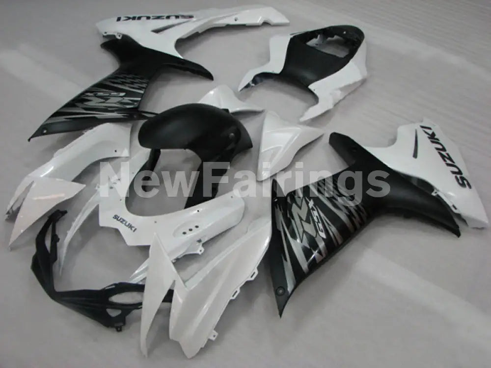 Matte Black and Pearl White Factory Style - GSX-R600 11-24 Fairing Kit