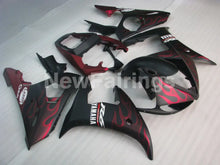 Cargar imagen en el visor de la galería, Matte Black and Red Flame - YZF-R6 03-04 Fairing Kit