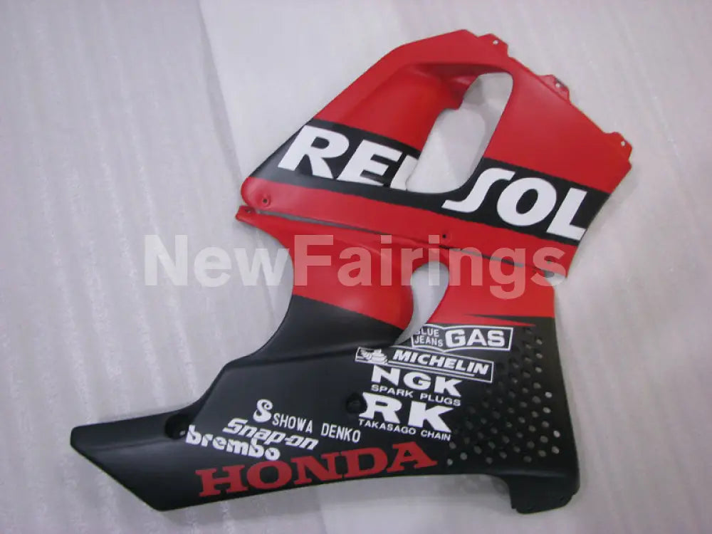 Matte Black and Red Repsol - CBR 900 RR 94-95 Fairing Kit