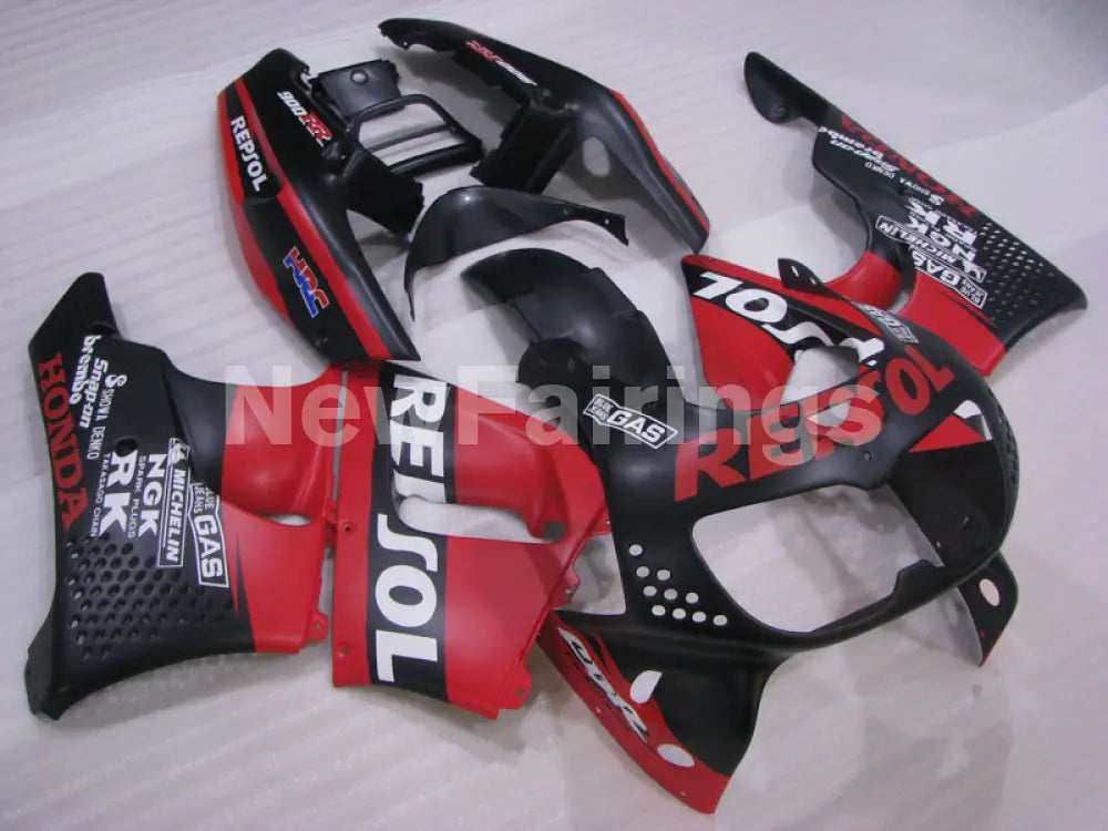 Matte Black and Red Repsol - CBR 900 RR 94-95 Fairing Kit