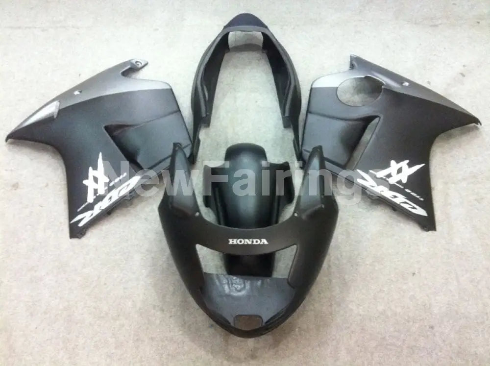 Matte Black and Silver Factory Style - CBR 1100 XX 96-07 Fairing Kit