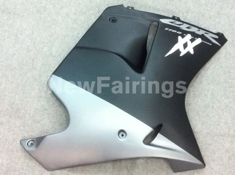 Matte Black and Silver Factory Style - CBR 1100 XX 96-07 Fairing Kit