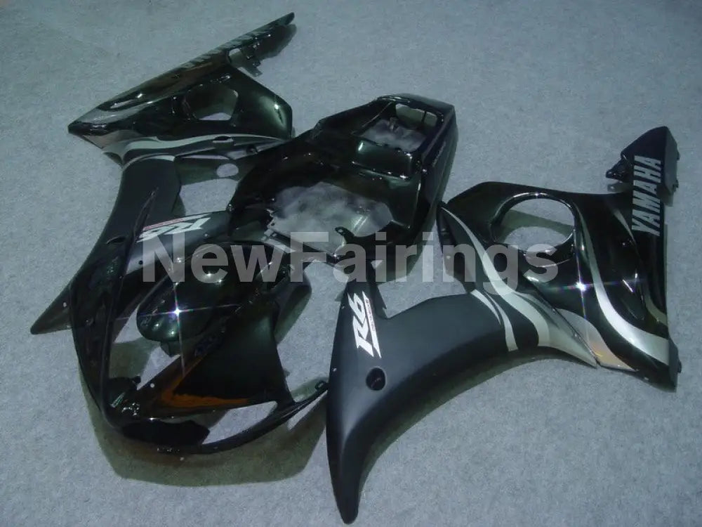 Matte Black and Silver Factory Style - YZF-R6 05 Fairing Kit