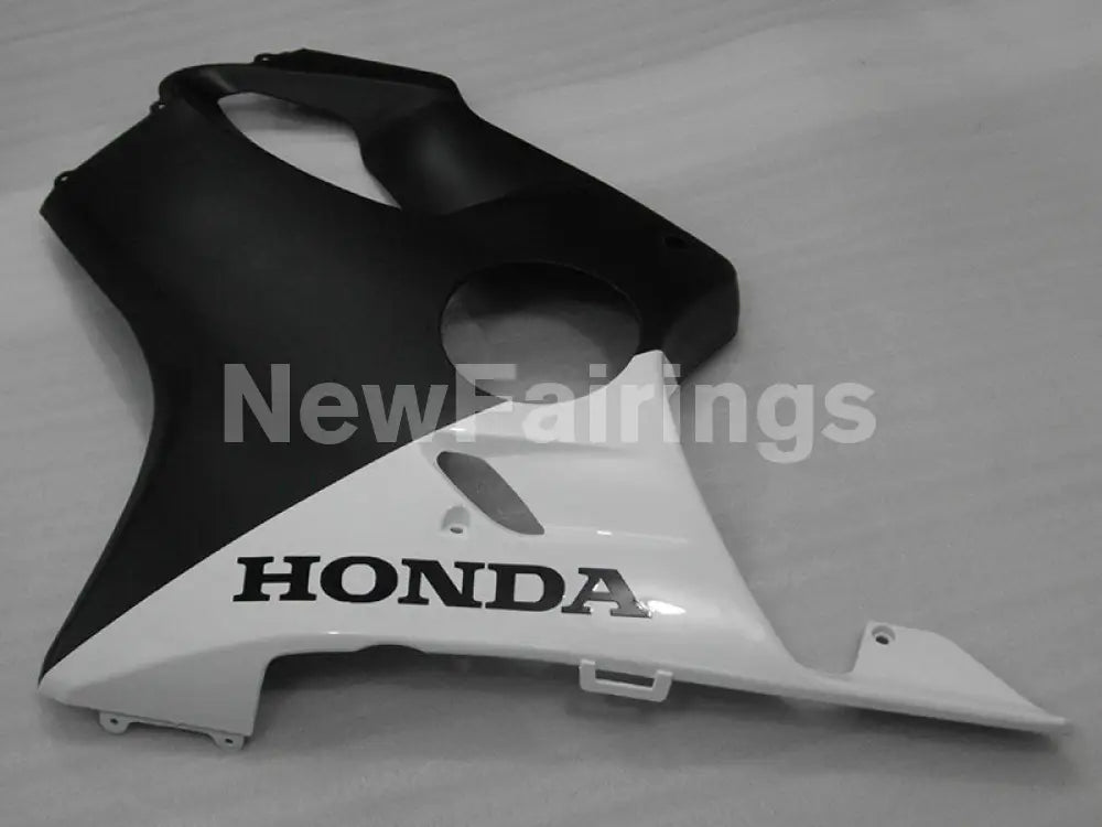 Matte Black and White Factory Style - CBR600 F4i 04-06 Fairing Kit