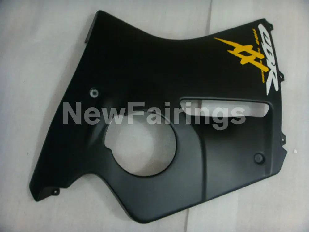Matte Black Factory Style - CBR 1100 XX 96-07 Fairing Kit