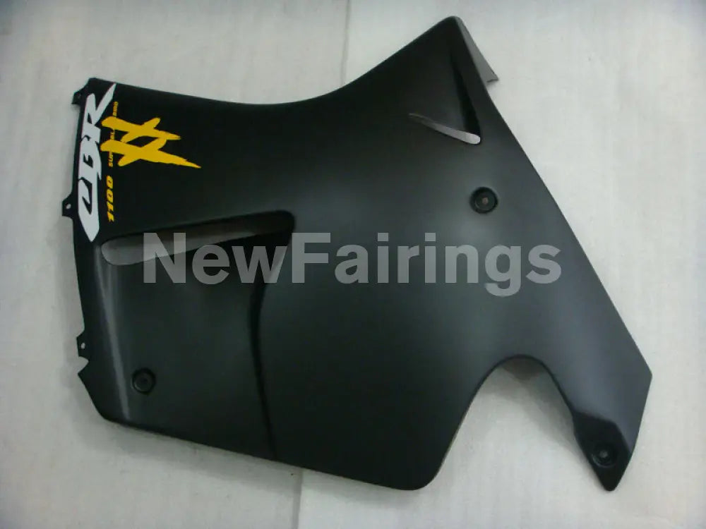 Matte Black Factory Style - CBR 1100 XX 96-07 Fairing Kit