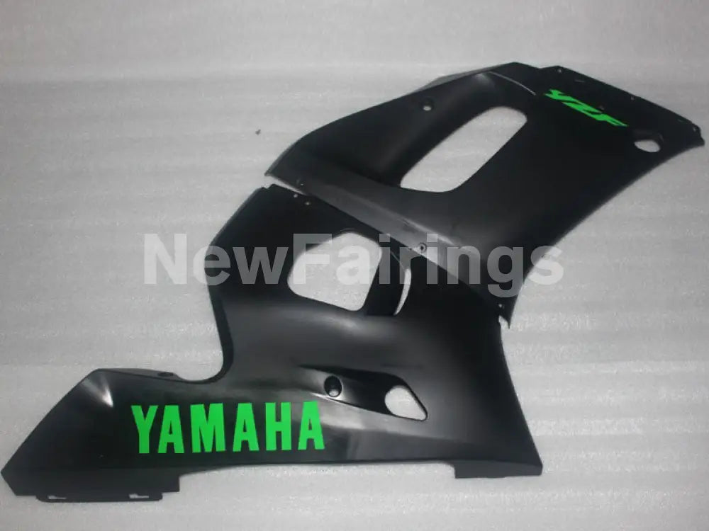 Matte Black with Green Decals Factory Style - YZF-R6 98-02 Fairing Kit