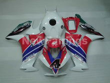 Cargar imagen en el visor de la galería, Number 4 White and Red Blue MOTUL - CBR1000RR 12-16 Fairing Kit