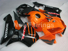 Cargar imagen en el visor de la galería, Orange and Black Factory Style - CBR600RR 05-06 Fairing Kit