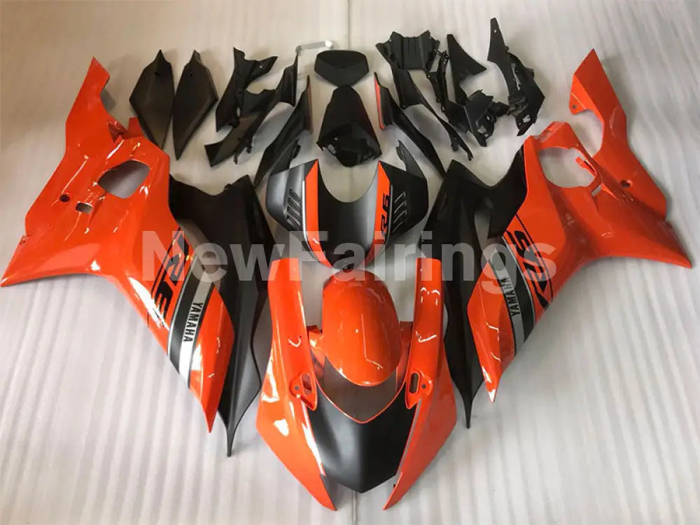 Orange and Black Factory Style - YZF-R6 17-22 Fairing Kit