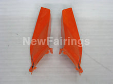 Cargar imagen en el visor de la galería, Orange and Black Fire - CBR600RR 05-06 Fairing Kit