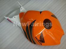 Cargar imagen en el visor de la galería, Orange Red Black Repsol - CBR1000RR 04-05 Fairing Kit