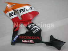 Cargar imagen en el visor de la galería, Orange Red and Black Repsol - CBR600RR 13-23 Fairing Kit