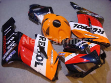 Cargar imagen en el visor de la galería, Orange Red and Deep Blue Repsol - CBR1000RR 04-05 Fairing Kit