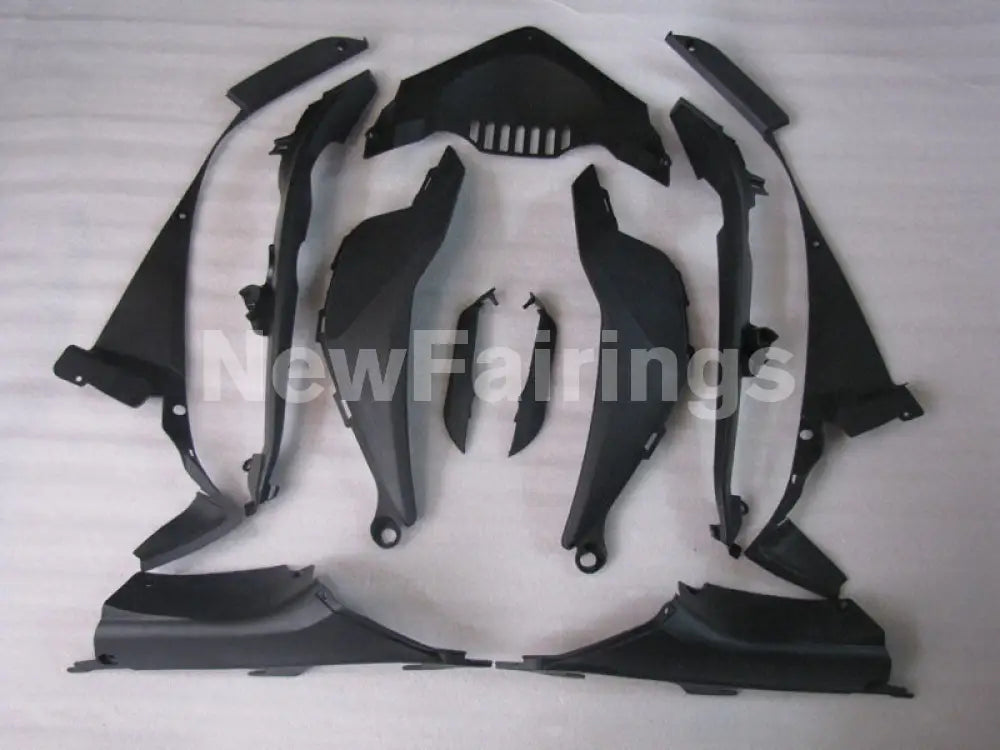Pearl White and Black Factory Style - CBR1000RR 12-16 Fairing Kit