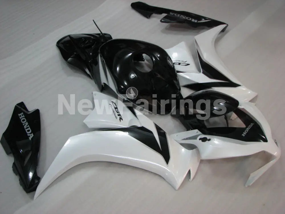 Pearl White and Black Factory Style - CBR1000RR 12-16 Fairing Kit