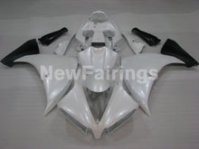 Cargar imagen en el visor de la galería, Pearl White and Matte Black No decals - YZF-R1 09-11 Fairing Kit