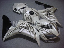 Cargar imagen en el visor de la galería, Pearl White and Black Grey Flame - CBR1000RR 06-07 Fairing Kit