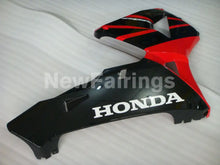 Cargar imagen en el visor de la galería, Red and Black Factory Style - CBR600RR 03-04 Fairing Kit