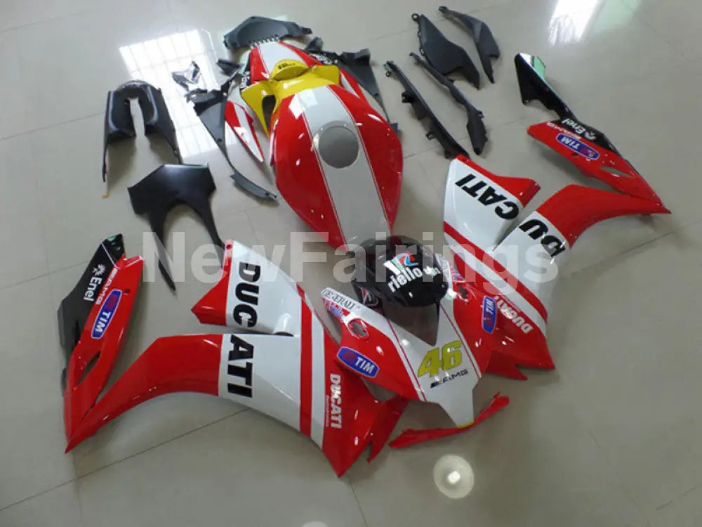 Red and White AMG - CBR1000RR 12-16 Fairing Kit