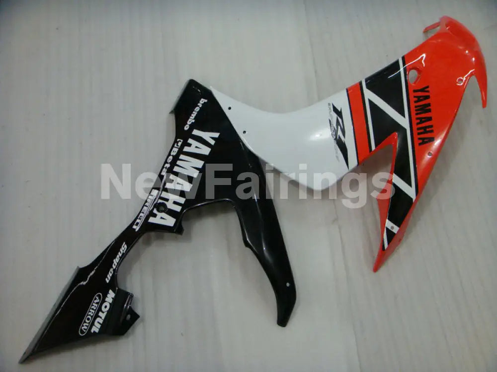 Red and White Black Factory Style - YZF-R1 04-06 Fairing Kit