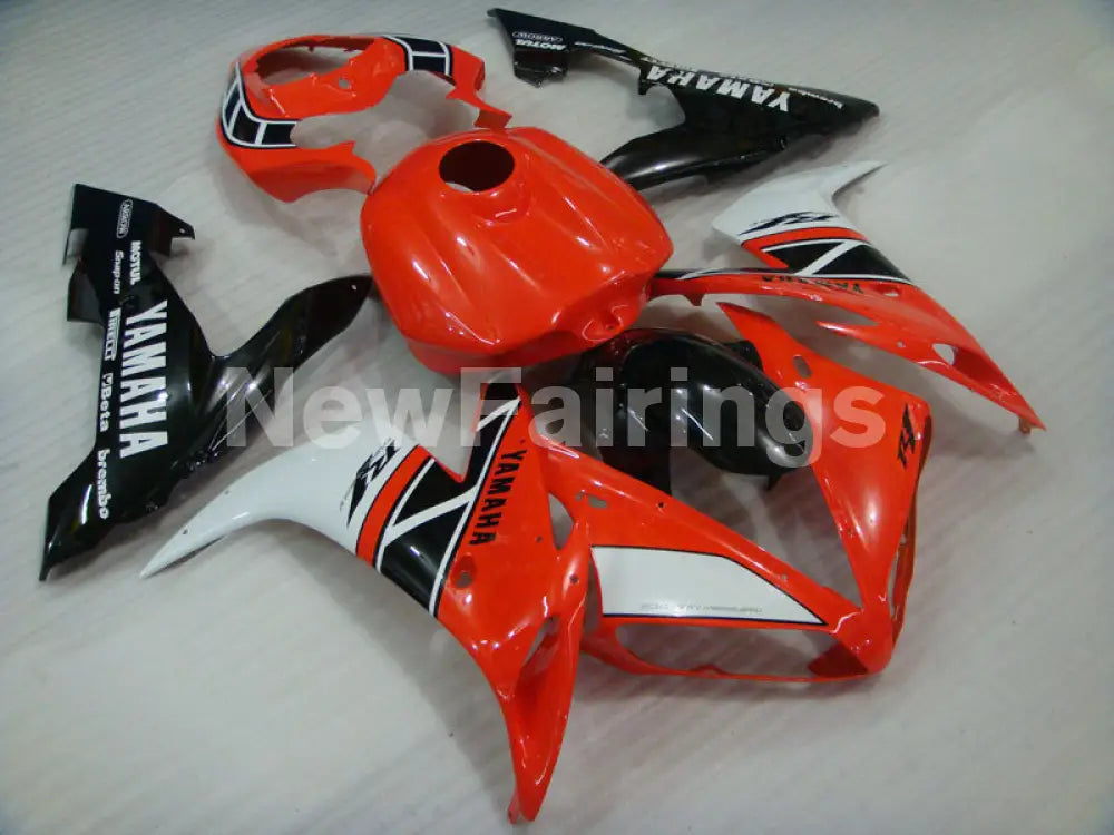 Red and White Black Factory Style - YZF-R1 04-06 Fairing Kit