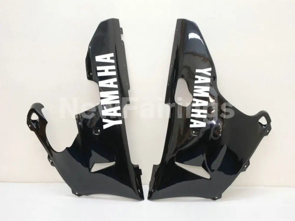 Red and White Black Factory Style - YZF-R1 98-99 Fairing Kit