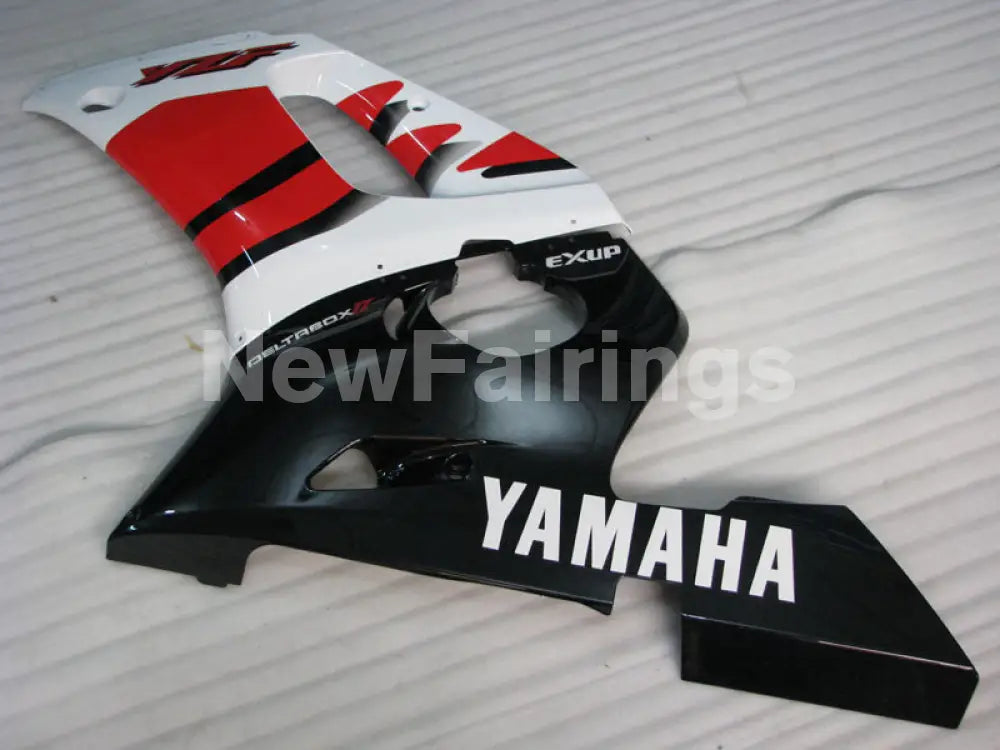 Red and White Black Factory Style - YZF-R6 98-02 Fairing Kit