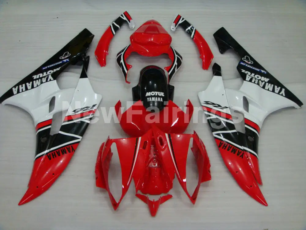 Red and White Black MICHELIN - YZF-R6 06-07 Fairing Kit