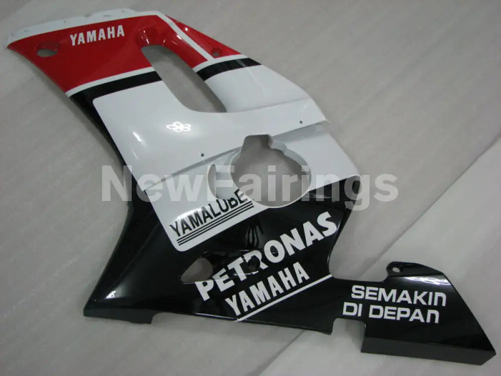 Red and White Black PETRONAS - YZF-R6 98-02 Fairing Kit