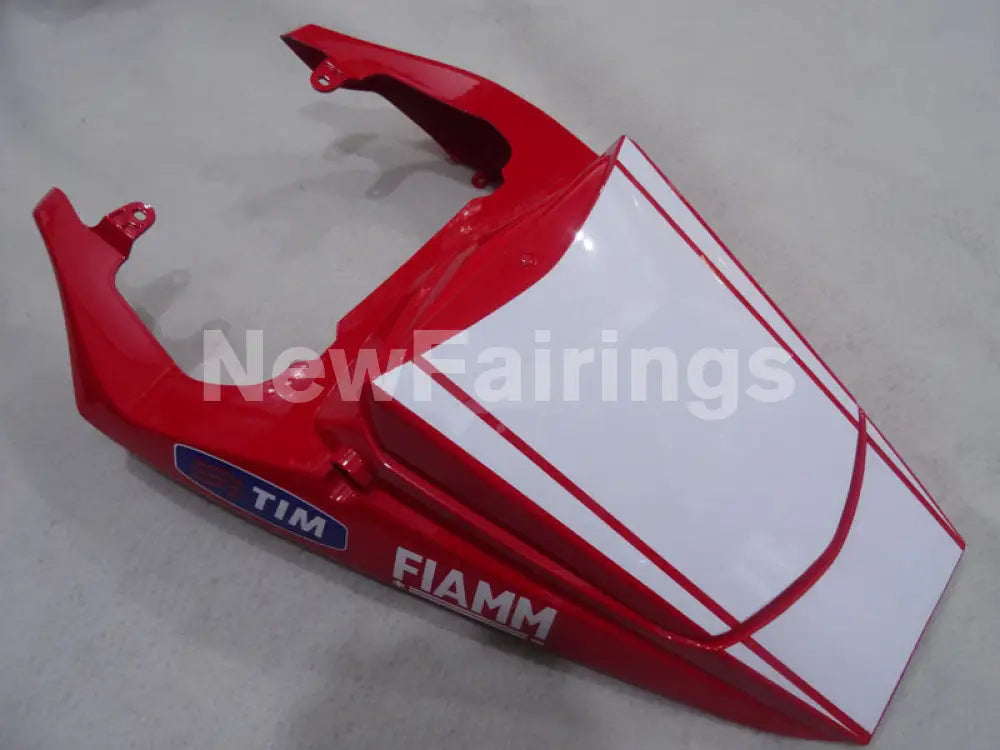 Red and White FIAMM - YZF-R6 05 Fairing Kit