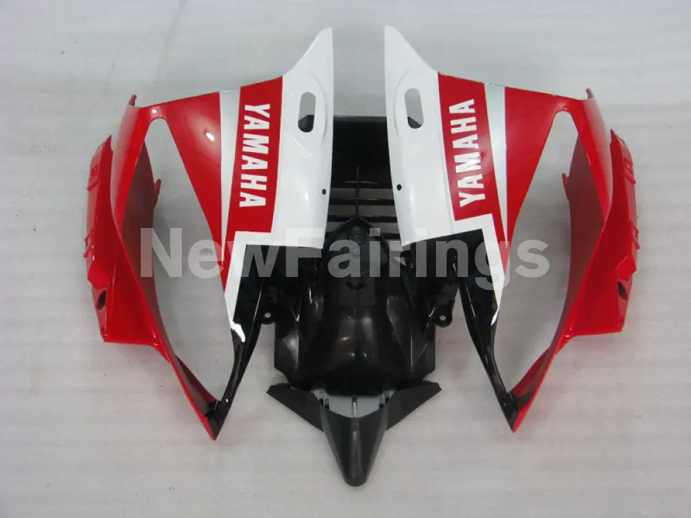 Red and White FIAT - YZF-R6 06-07 Fairing Kit