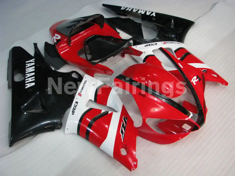 Red Black and White Factory Style - YZF-R1 00-01 Fairing Kit